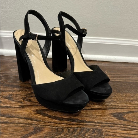 Vince Camuto Krysta Suede nubuck open toe platform holiday Christmas new year - Picture 1 of 6